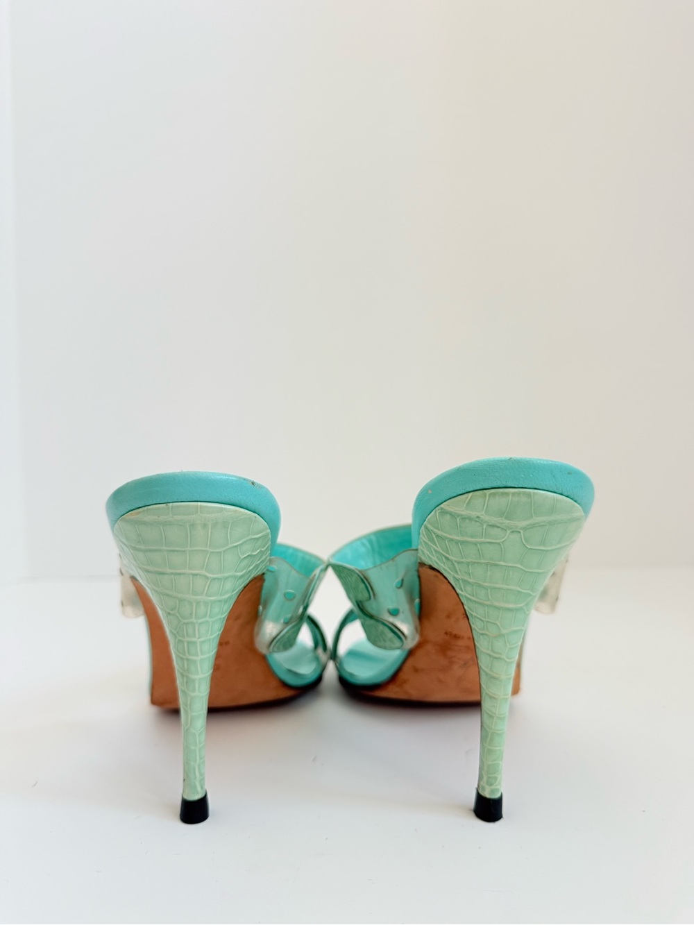 Manolo Blahnik Vintage Y2K Crocodile Clear PVC Stiletto Mules 37.5 Rare - Picture 7 of 12